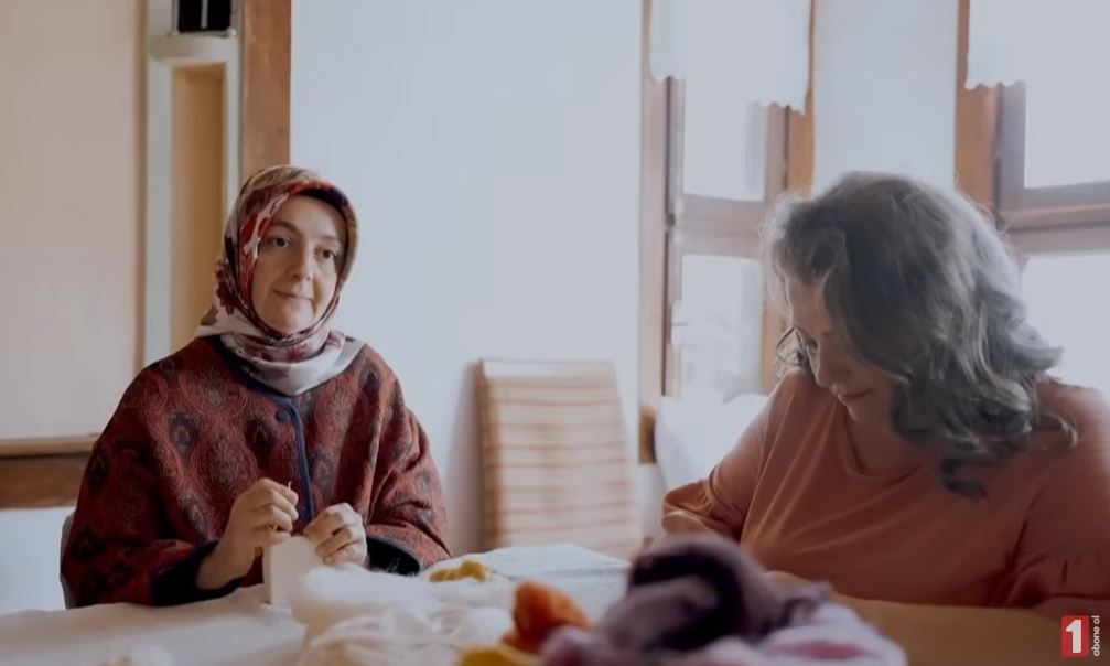 Afyonlu Kadınların Keçe Sanatı TRT 1’de Türkiye’ye Tanıtıldı
