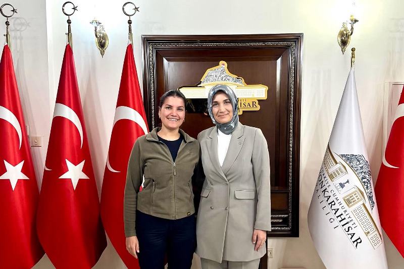 Vali Yiğitbaşı’ndan Yazıcı Çiftine Yeni Görev Öncesi Tebrik