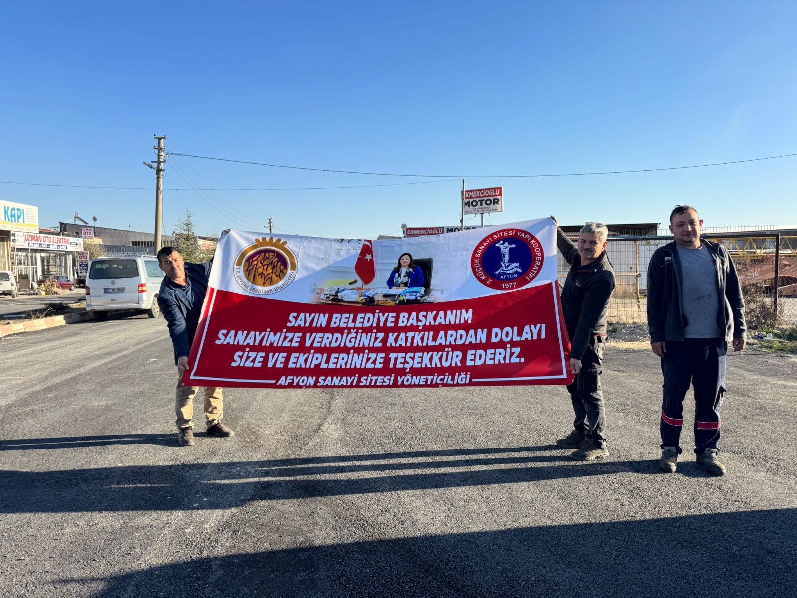 2. Küçük Sanayi Sitesi'nde Asfalt Serimi Başladı: Yıllık Sorun Çözülüyor