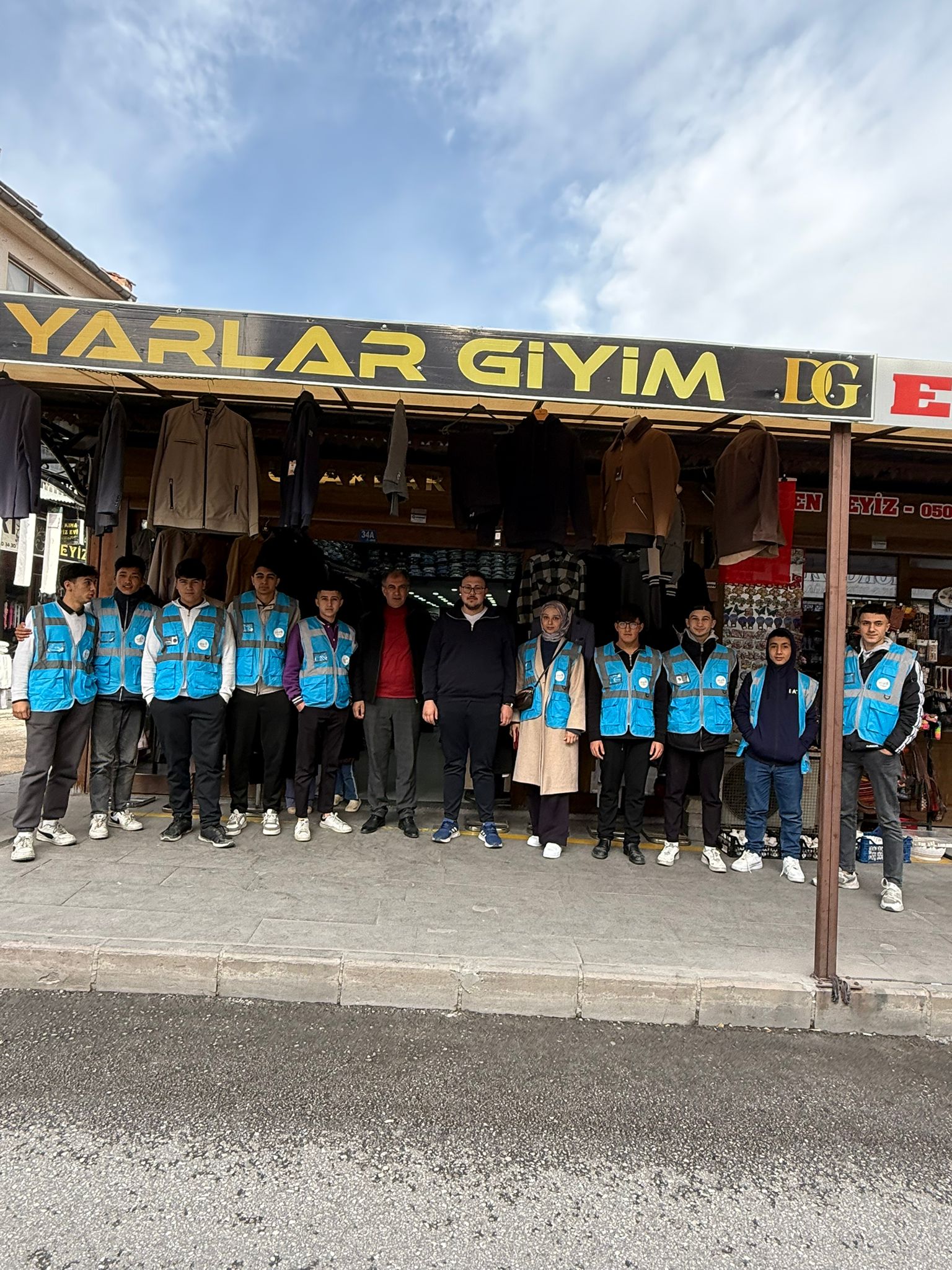 AK Parti Gençlik Kolları'ndan Öğretmen ve Esnaf Ziyaretleri