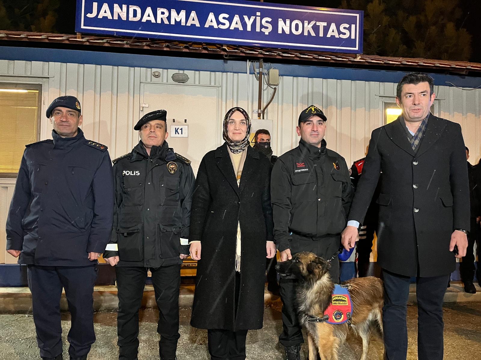 Vali Yiğitbaşı, Yılbaşı Trafik Denetimlerine Katıldı