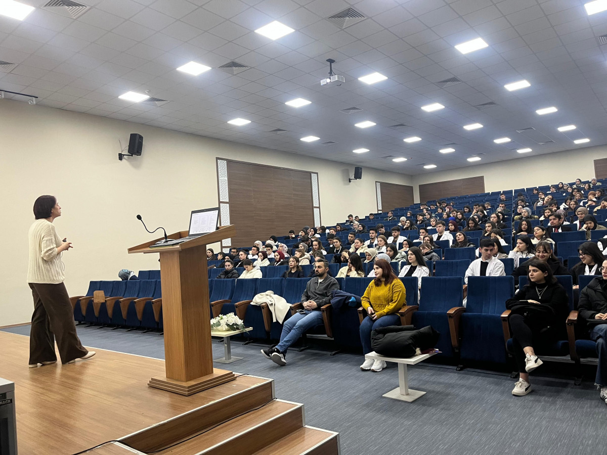 AFSÜ'de Gençlere Yönelik Bağımlılıkla Mücadele Programı Düzenlendi