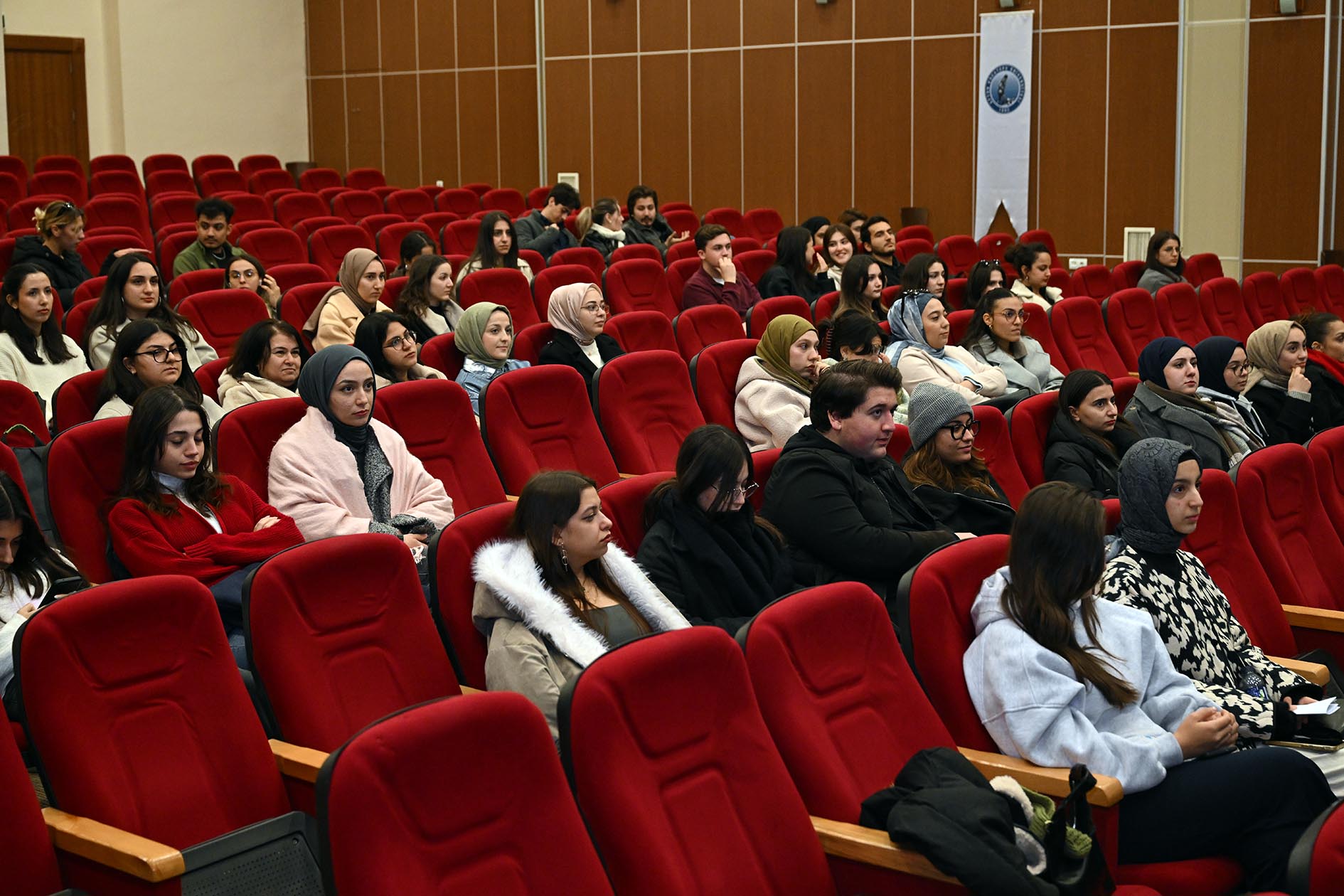 AKÜ’de İç Mimarlık Zirvesi:Mekâna Kimlik, Kariyere Vizyon