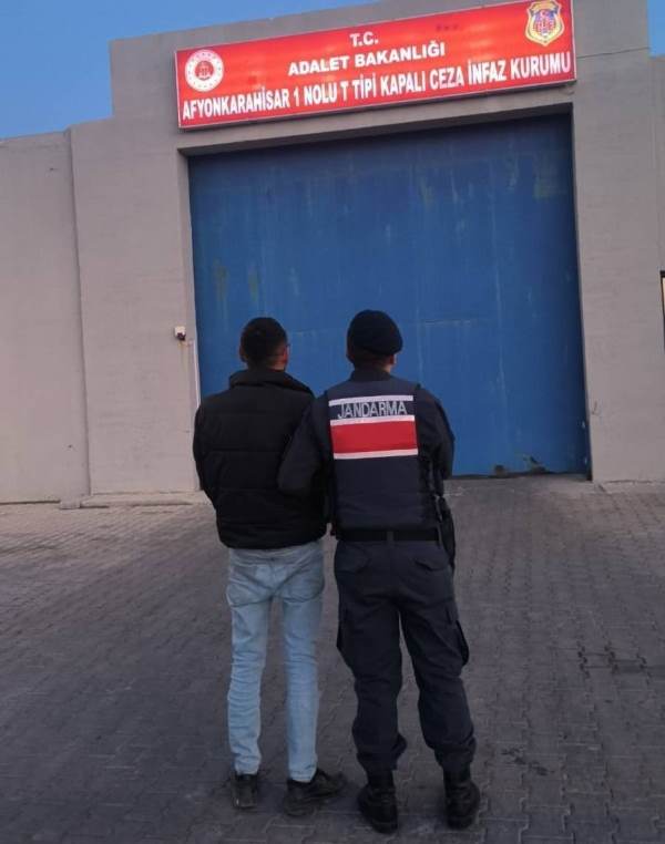 31 Kişi Yakalandı, 13 Kişi Tutuklandı