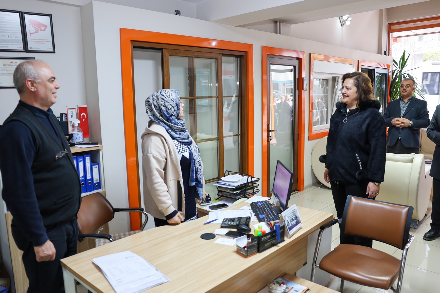 Başkan Köksal'dan Gazlıgöl Caddesi Esnafına Ziyaret