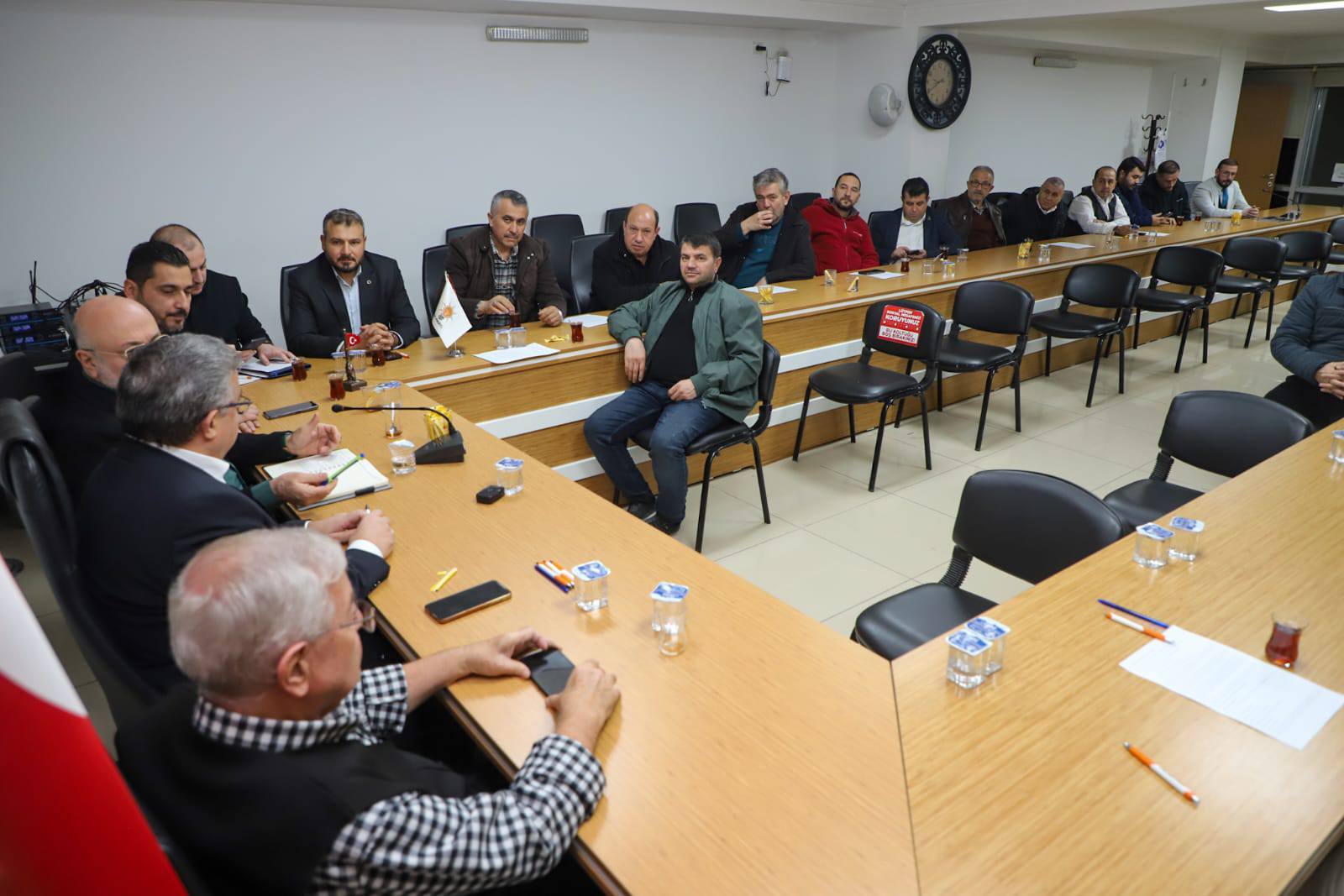 AK Parti Afyonkarahisar’da Mahalle Başkanları Toplantısı Gerçekleştirildi