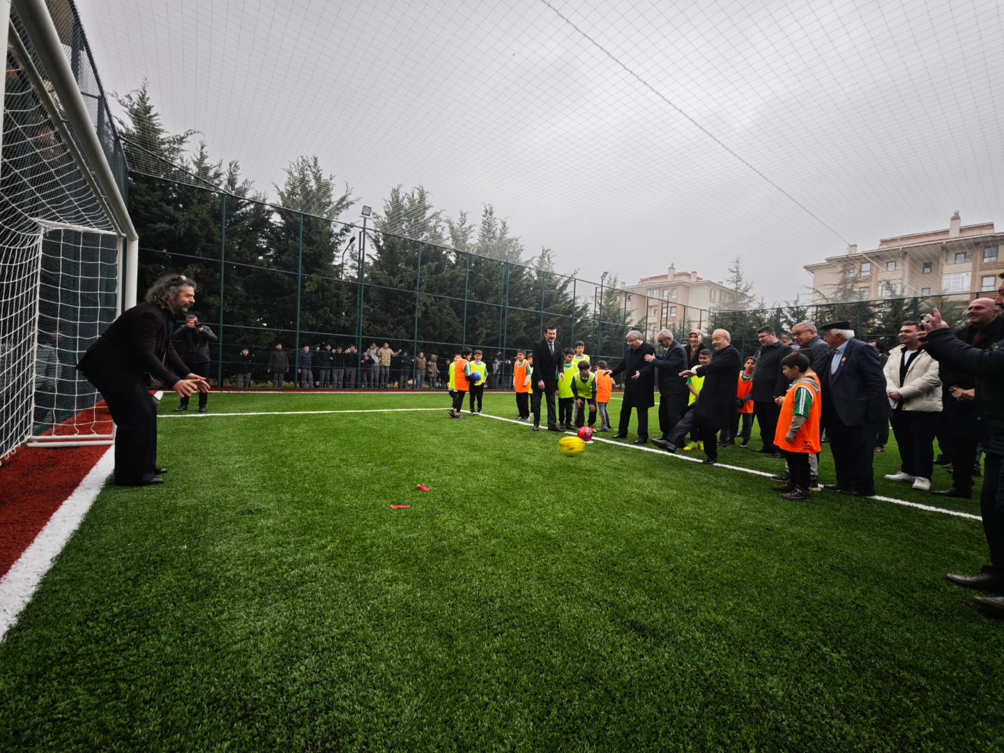 Şehit Yasin Çubuk'un Adının Verildiği Halı Saha Törenle Açıldı