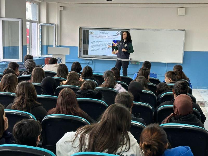 856 Kişiye Güvenlik Ve Farkındalık Eğitimi Verildi