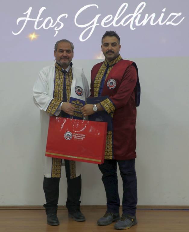 AFSÜ’de Bilimsel Başarılar Ödüllendirildi