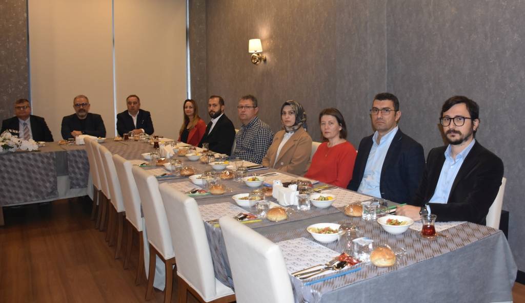 AFSÜ’den Tıbbi Amaçlı Kenevirden İlaç Üretimine Destek