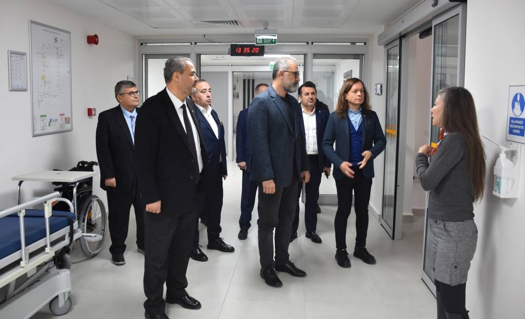 AFSÜ’den Tıbbi Amaçlı Kenevirden İlaç Üretimine Destek