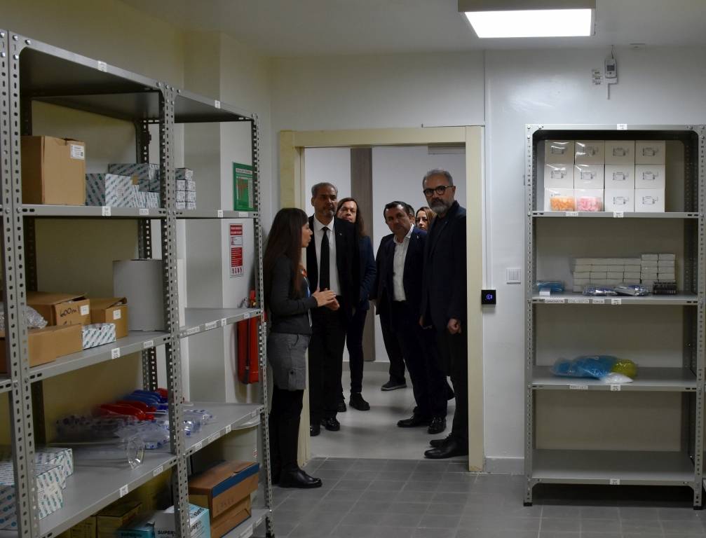 AFSÜ’den Tıbbi Amaçlı Kenevirden İlaç Üretimine Destek