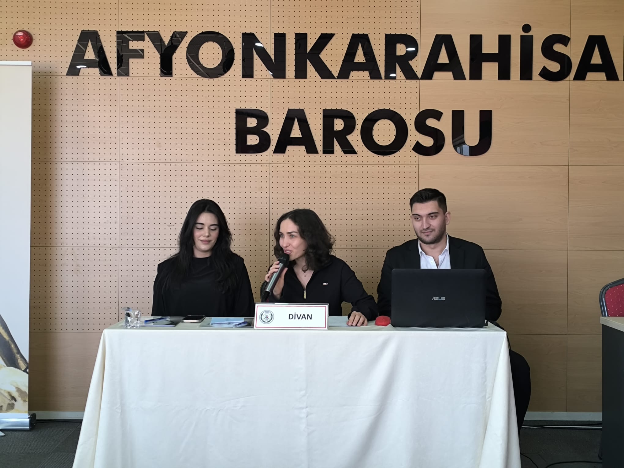 Afyonkarahisar’da Genç Avukatlar Meclisi Kongre Heyecanı Yaşıyor