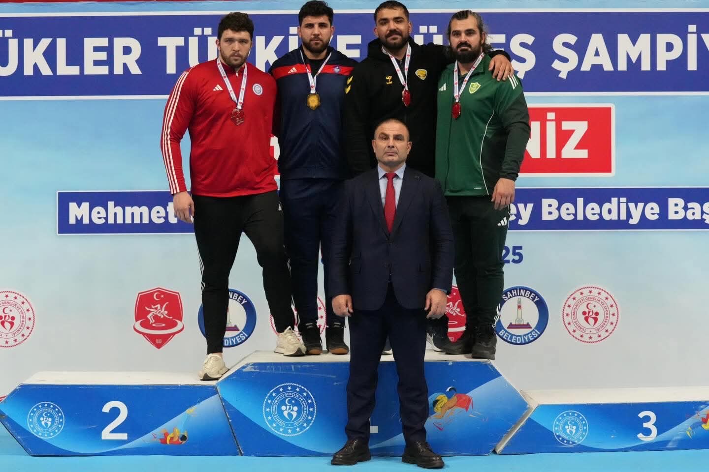 Afyon'un Gururundan Yine Altın Madalya