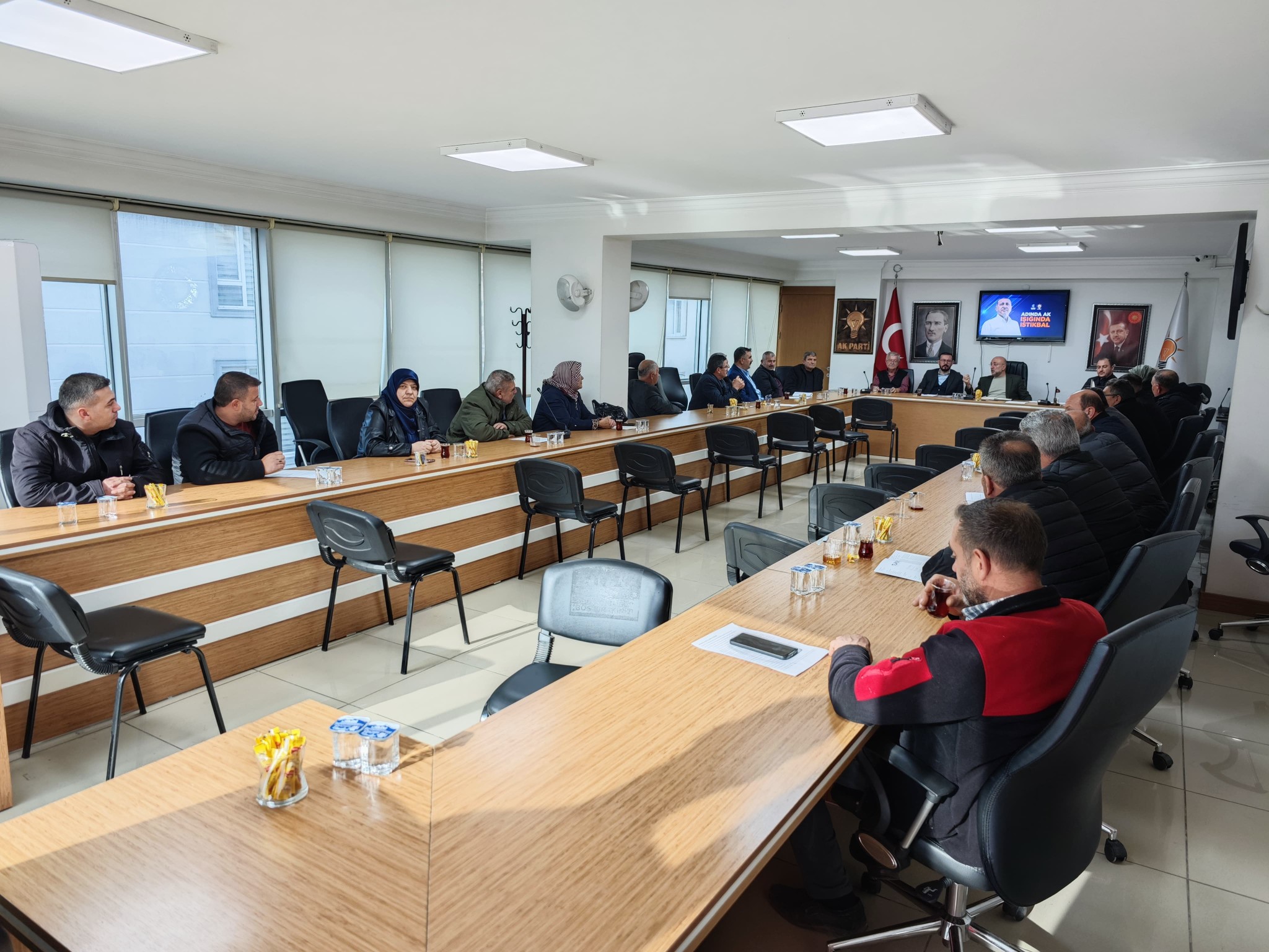 AK Parti Afyonkarahisar Teşkilatı Toplandı