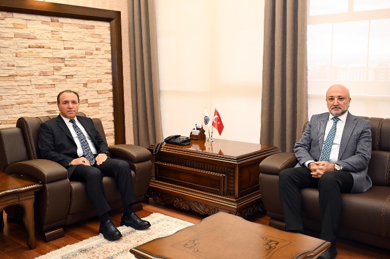 AK Parti İl Başkanı Şahin’den Rektör Karakaş’a Ziyaret