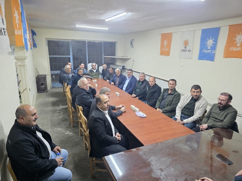 AK Parti'de Belde Başkanları Toplandı