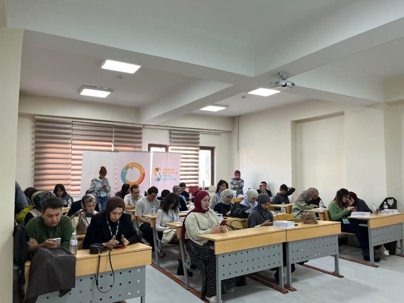 Akran Gücüyle Temiz Gelecek Afyon’da” Projesinin Birinci Faz Eğitimleri Tamamlandı