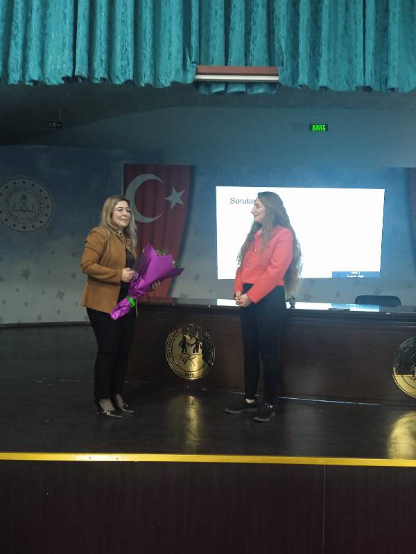 Akran Zorbalığı Semineri Gerçekleşti