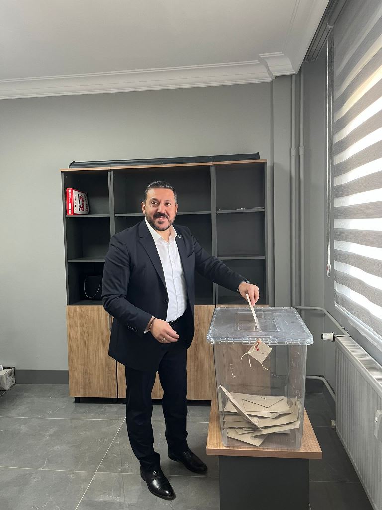 Anahtar Parti Afyonkarahisar’da Kongrelerini Tamamlıyor