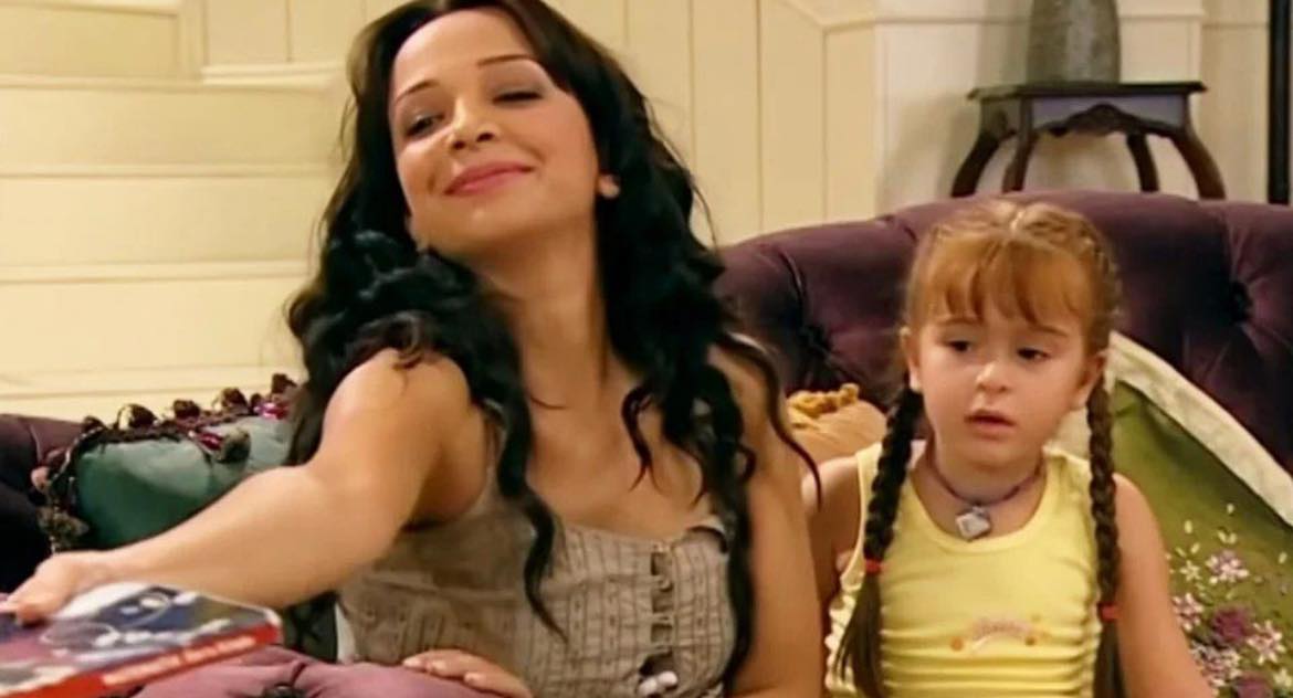 Asena Keskinci Kimdir ve Nerelidir?