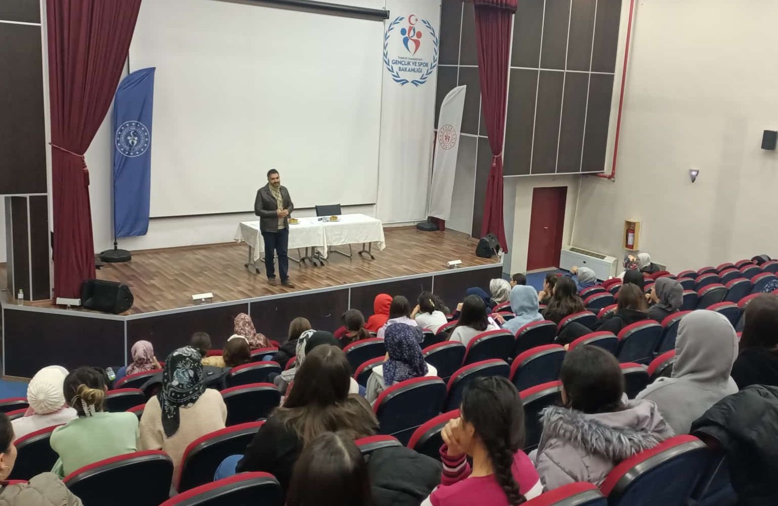 Başhekim Balcı, Öğrencileri Bilgilendirdi