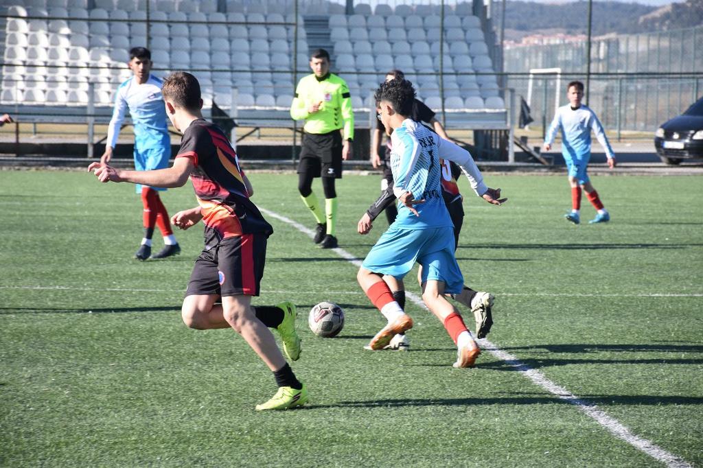Genç Erkekler Futbol Okul Sporları Müsabakaları Sona Erdi