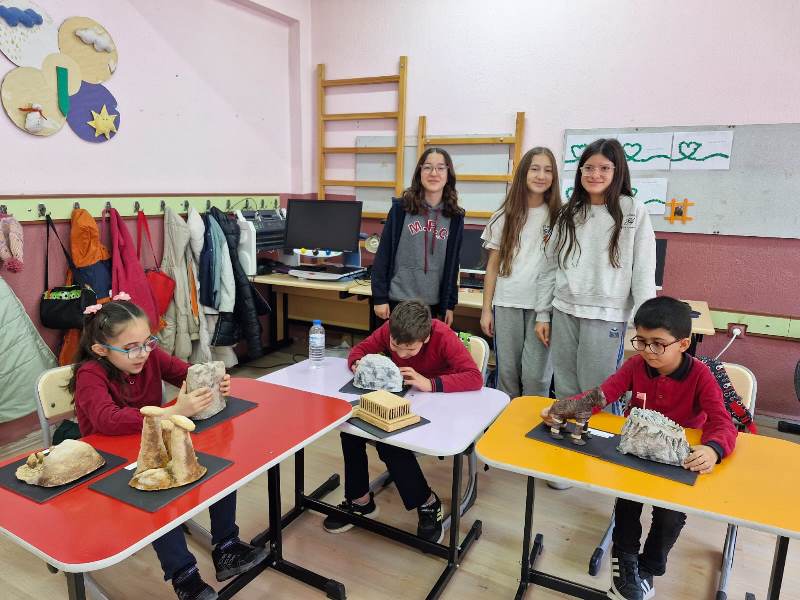 Görme Engelli Öğrenciler Kültürel Mirası Dokunarak Keşfetti