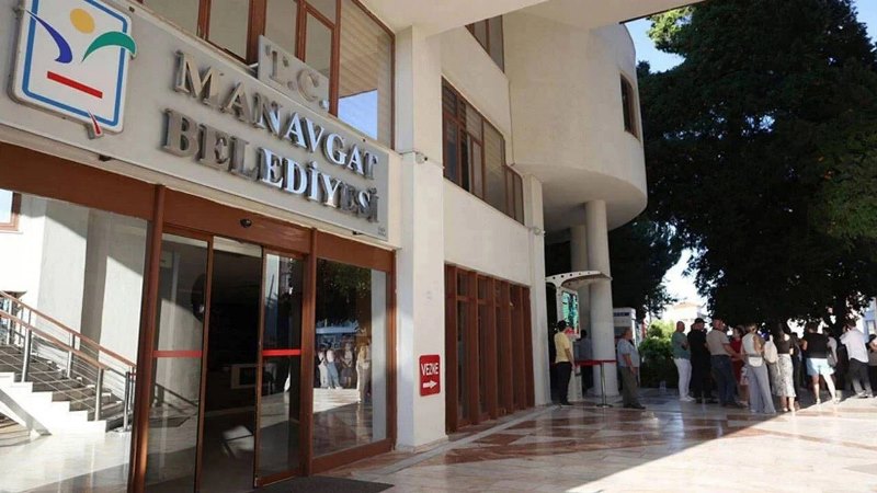 Manavgat Belediyesi’nde Fesat Soruşturması: 19 Gözaltı!