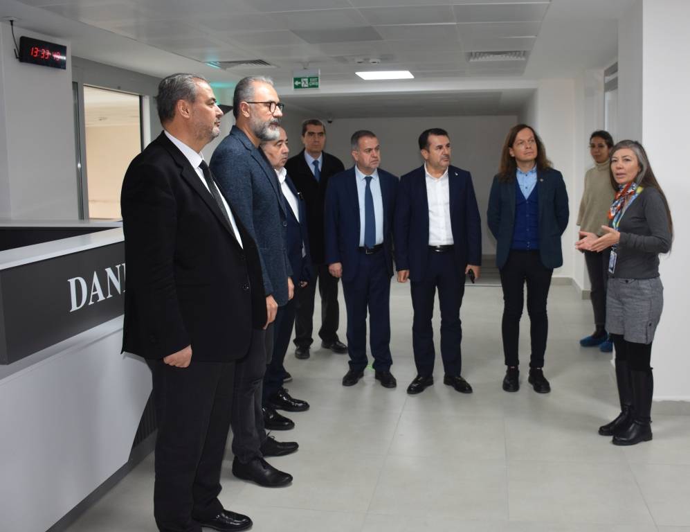 AFSÜ ve HES Holding'den Tıbbi Kenevir Yatırımlarına Destek