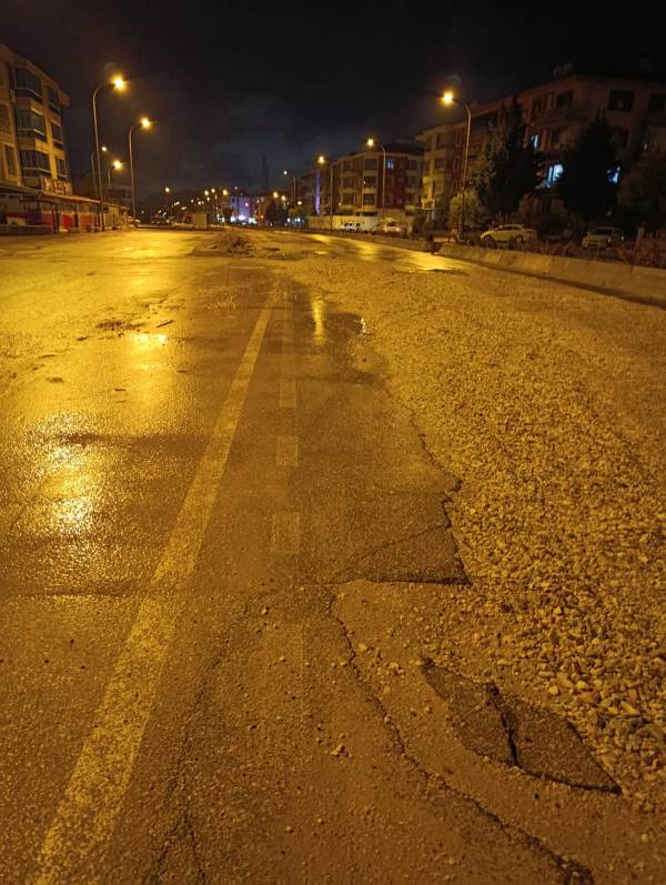 Selçuklu Sakinleri Yolun Yapılmasını İstiyor