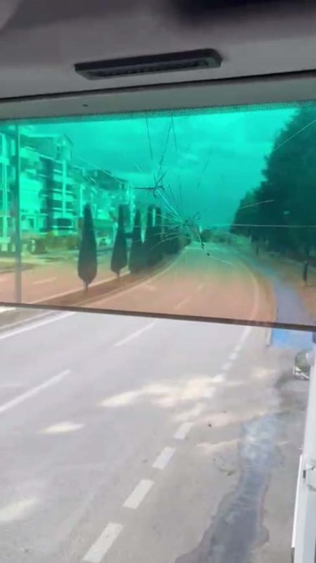 Susuz Belediyespor Otobüsüne Taşlı Saldırı!