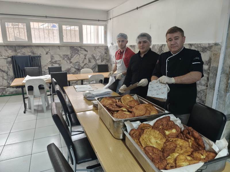 Üç Ayların Rahmeti Kale Yurdu’nda Gönülleri Buluşturdu