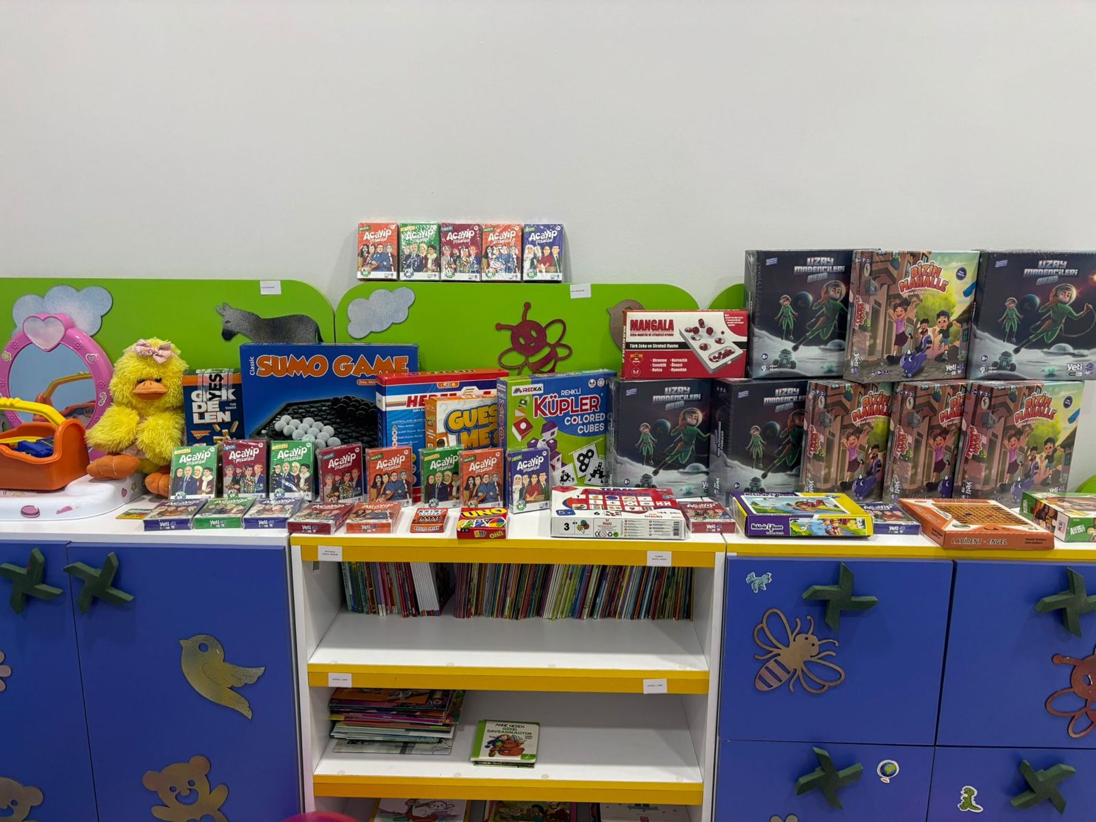 Afyonkarahisar Adliyesi’ne Çocuk Bekleme ve Oyun Odası Kütüphanesi Kuruldu