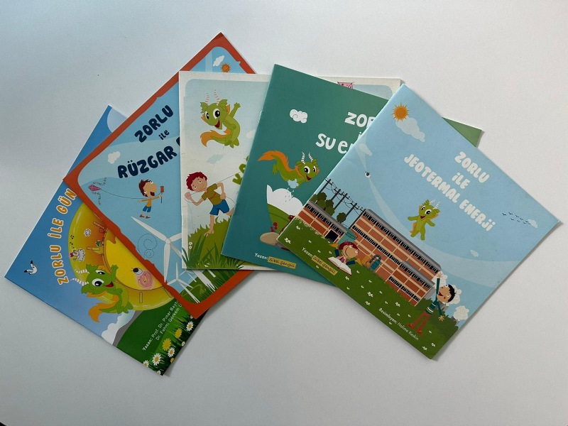 Yenilenebilir Enerjiyi Etkileşimli Kitap Okuyarak Anlattılar