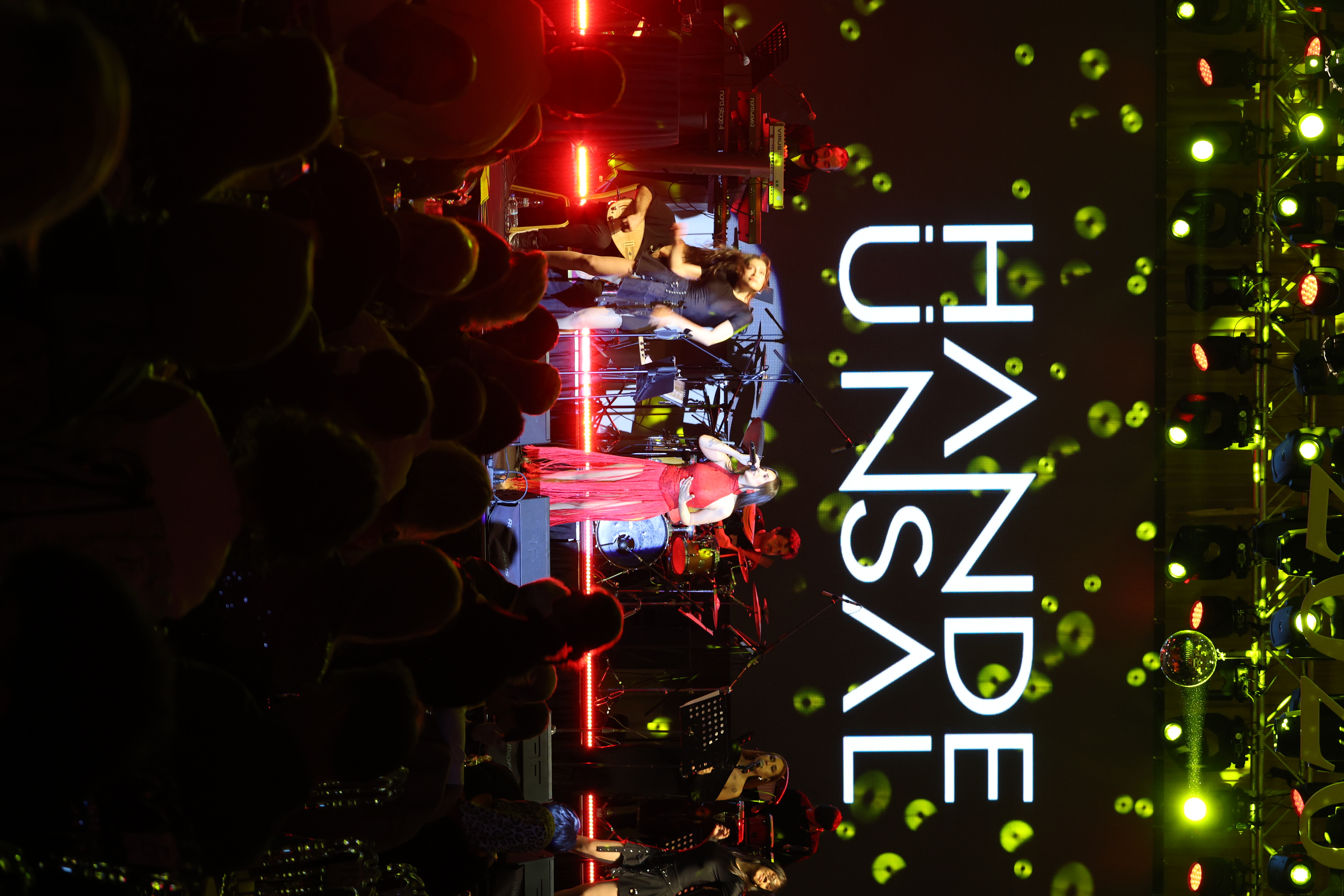 Akrones’te Unutulmaz Yılbaşı Gecesi