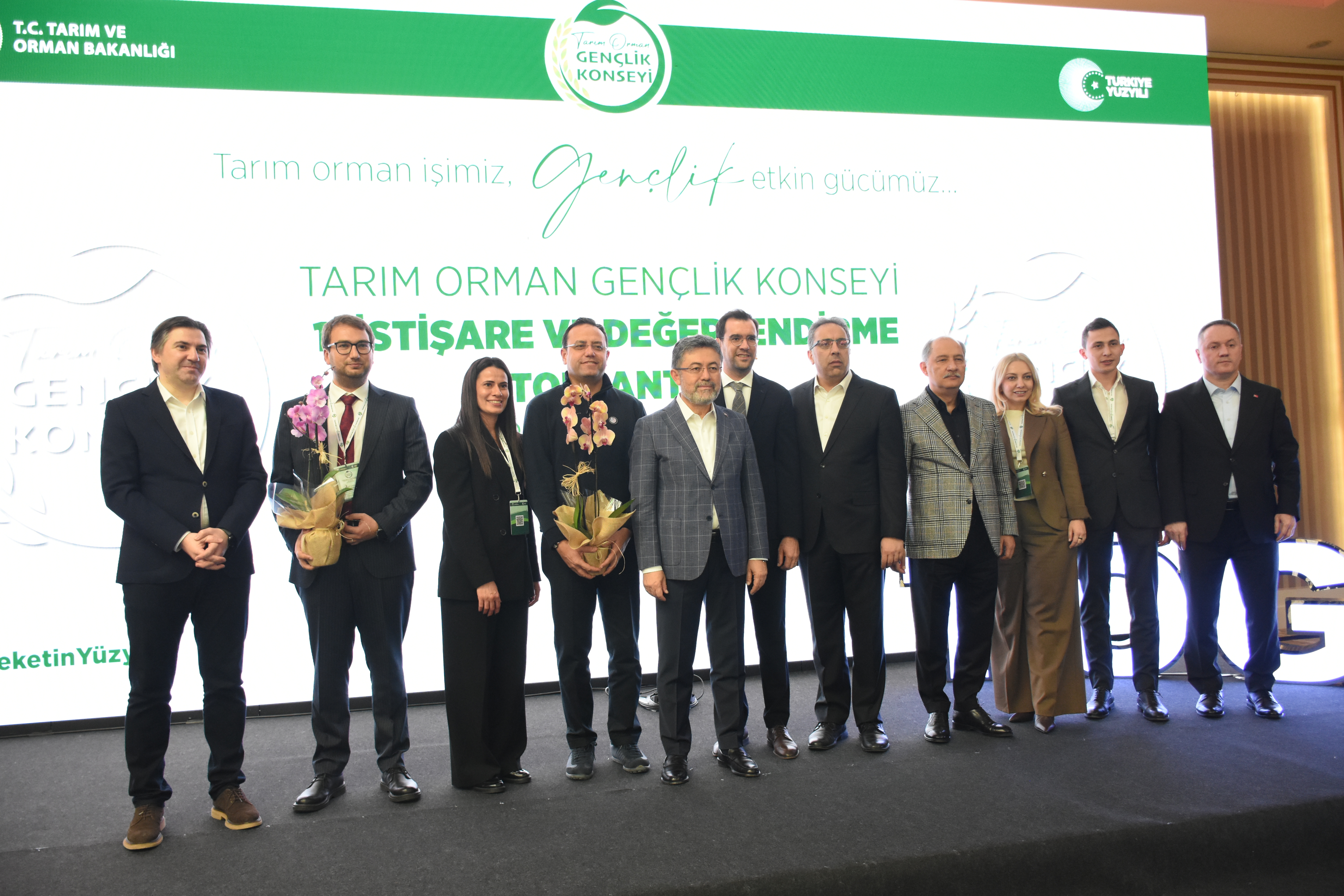 Bakan Yumaklı’dan Afyon Çıkarması