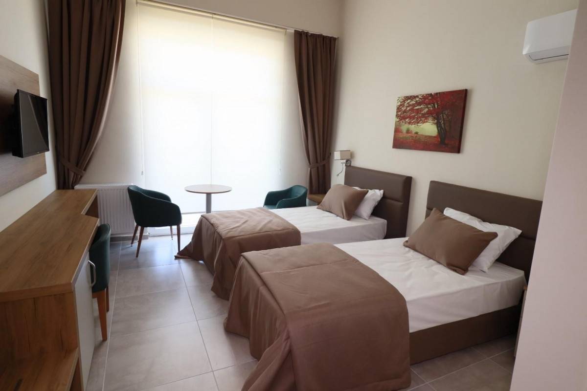 AFSÜ Konuk Evi 4 Yılda 2 Bin 460 Hasta Yakınını Ağırladı