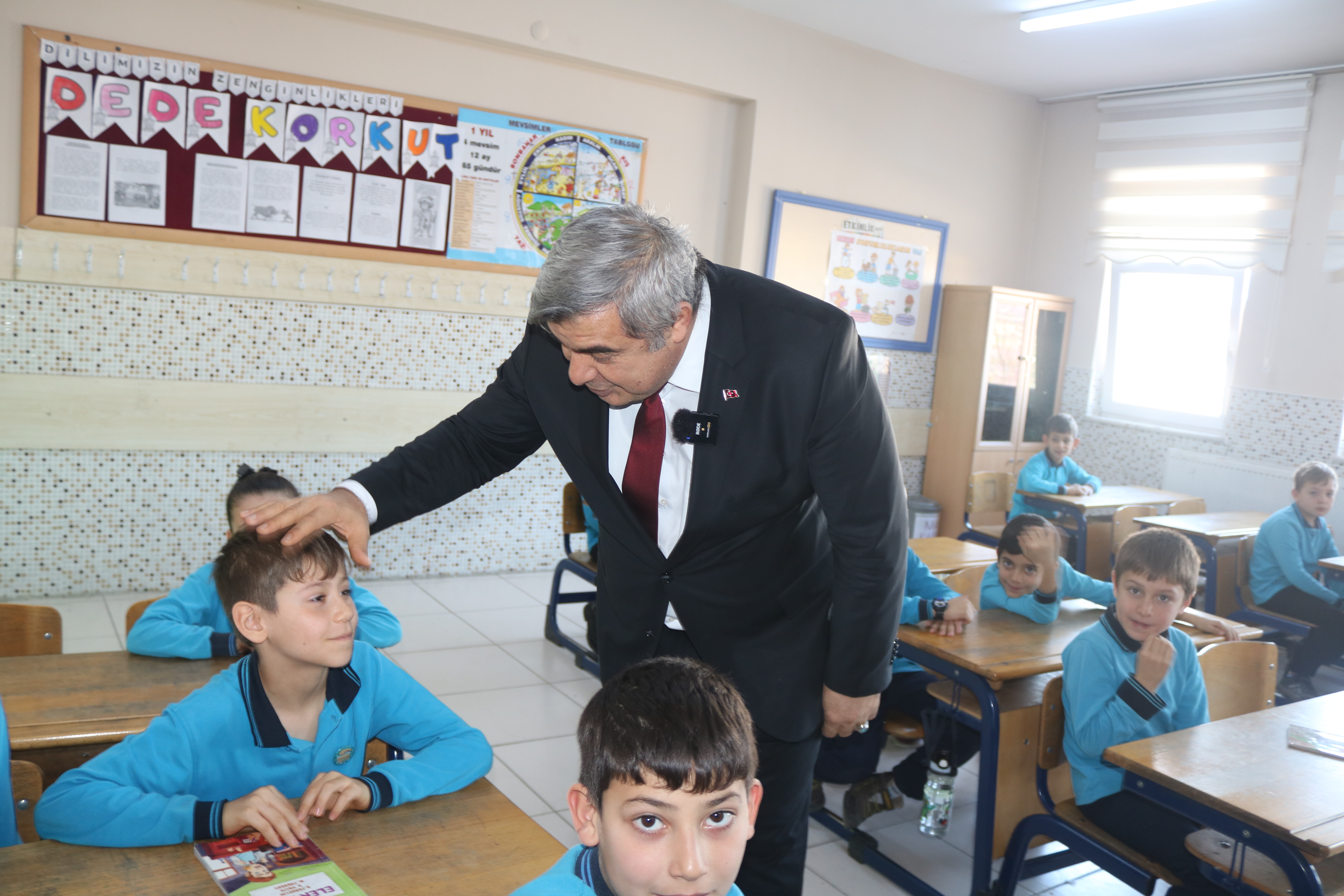 Afyon’da Karne Sevinci: 143 Bin Öğrenci Yarıyıl Tatilinde