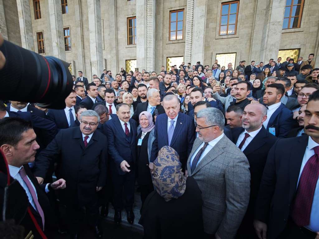 Afyonkarahisar Heyeti Cumhurbaşkanı Erdoğan’la Bir Araya Geldi