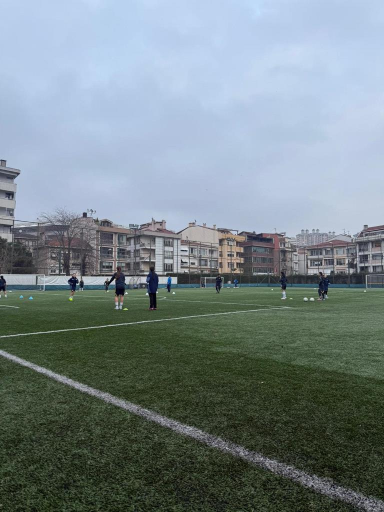 Afyonlu Fatma İpin Fenerbahçe’de!