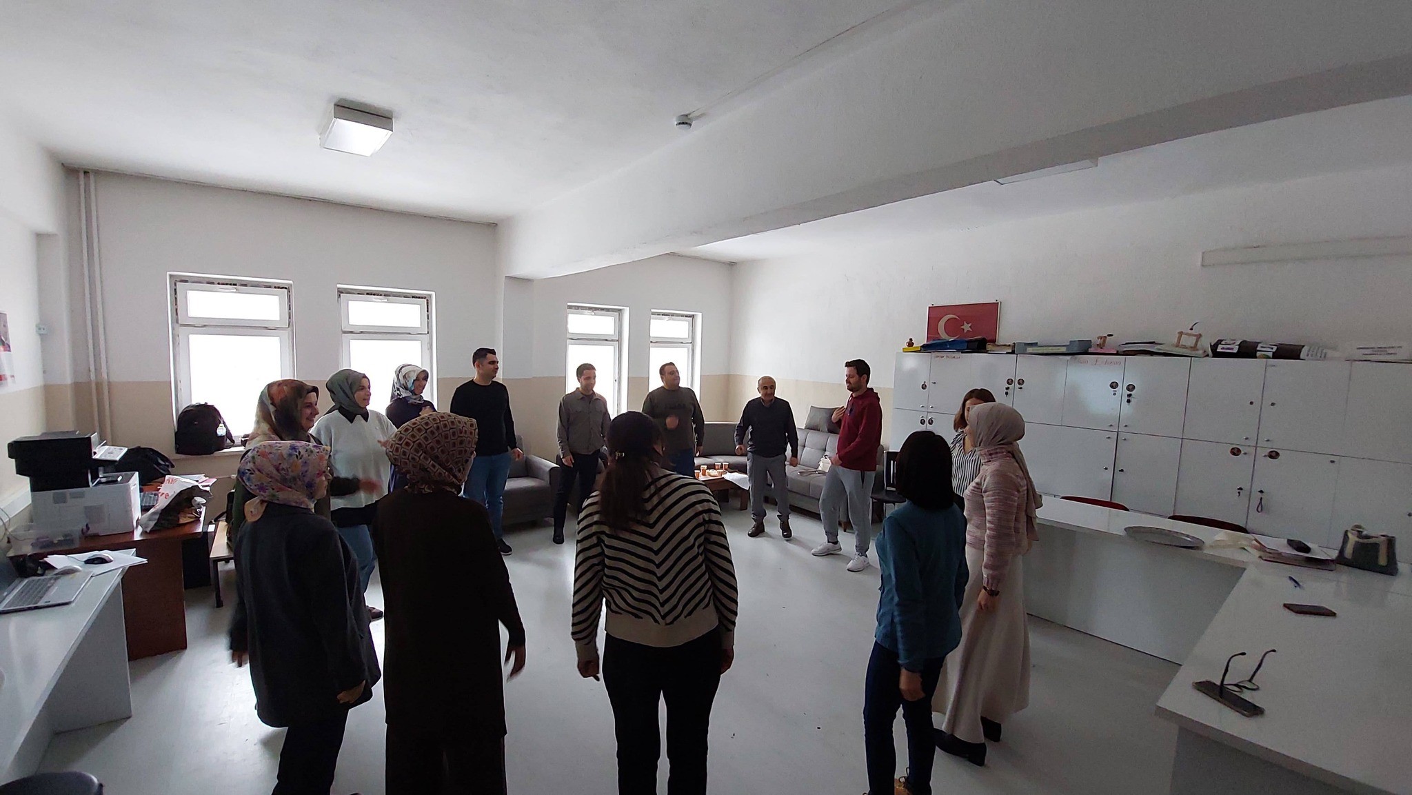 Emirdağ Öğretmen Topluluğu'nda Çocuklarla Felsefe Eğitimi