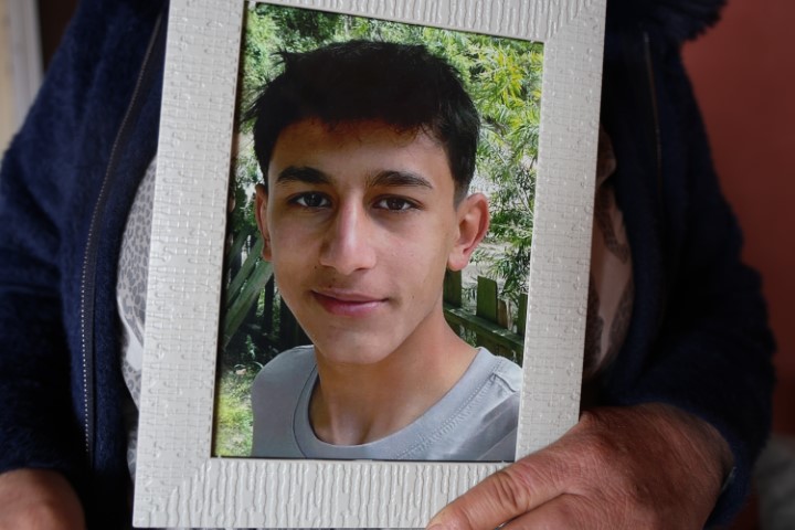 "18 Yaş Altı Bir Çocuk Eline Tüfek Alabiliyorsa Bunun Cezası Olmalı"