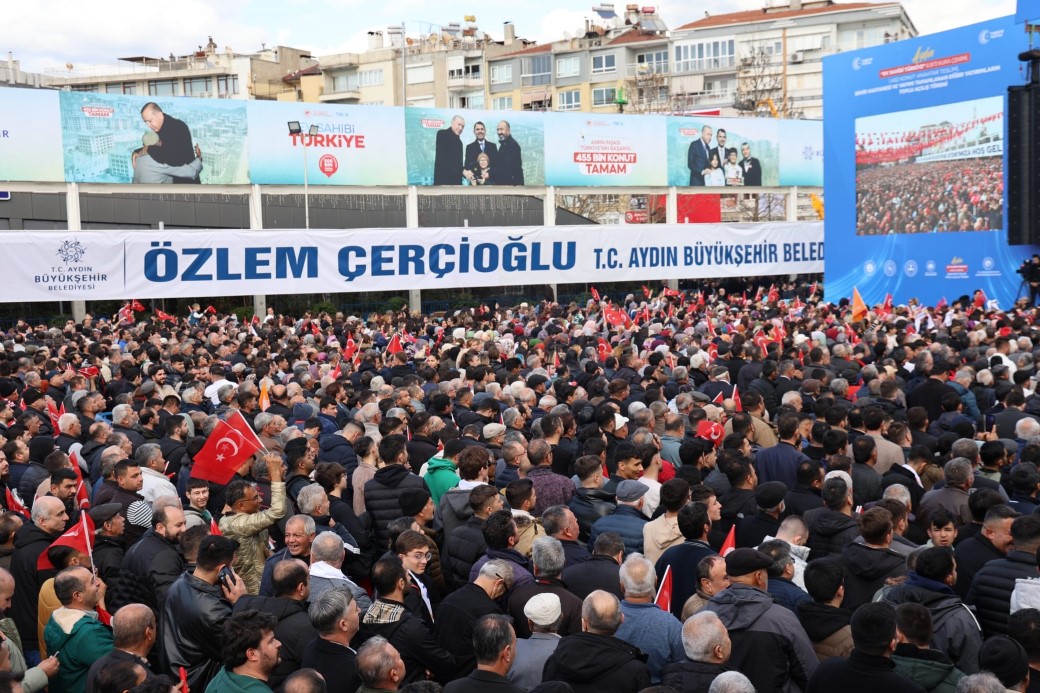 Çerçioğlu’nun AK Parti’ye Geçişinin Ardından Aydın’a Bir Müjde Daha: Çıldır Havalimanı Ticari Uçuşlara Açılıyor