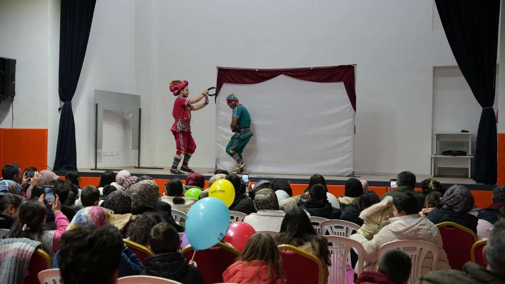 Bolvadin’de Karne Sevinci Karagöz İle Taçlandı