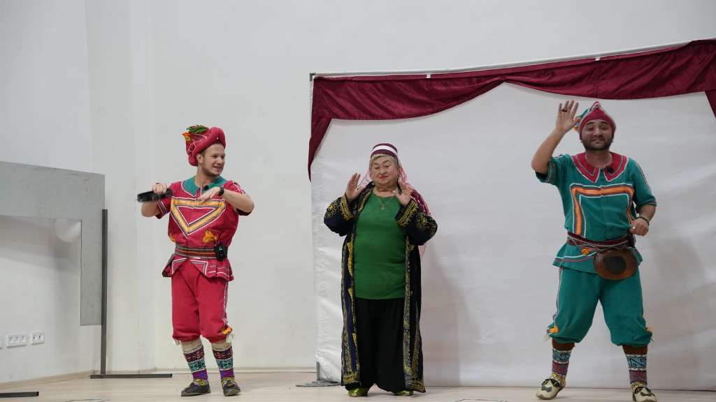 Bolvadin’de Karne Sevinci Karagöz İle Taçlandı