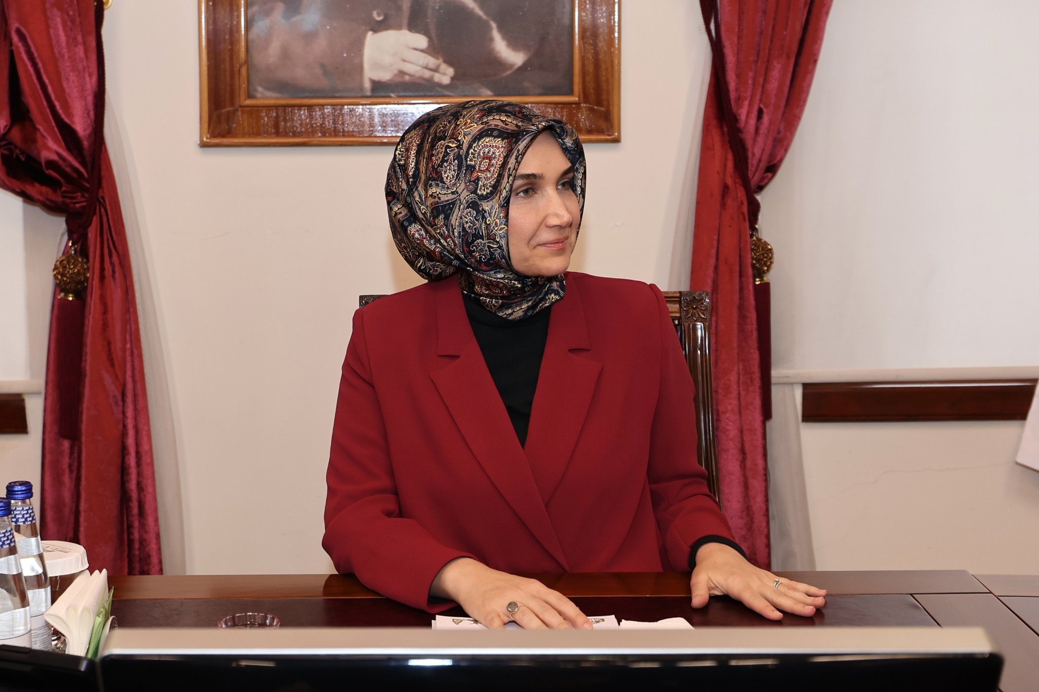 Uluslararası İmam Hatip Öğrencileri Vali Yiğitbaşı’nı Ziyaret Etti