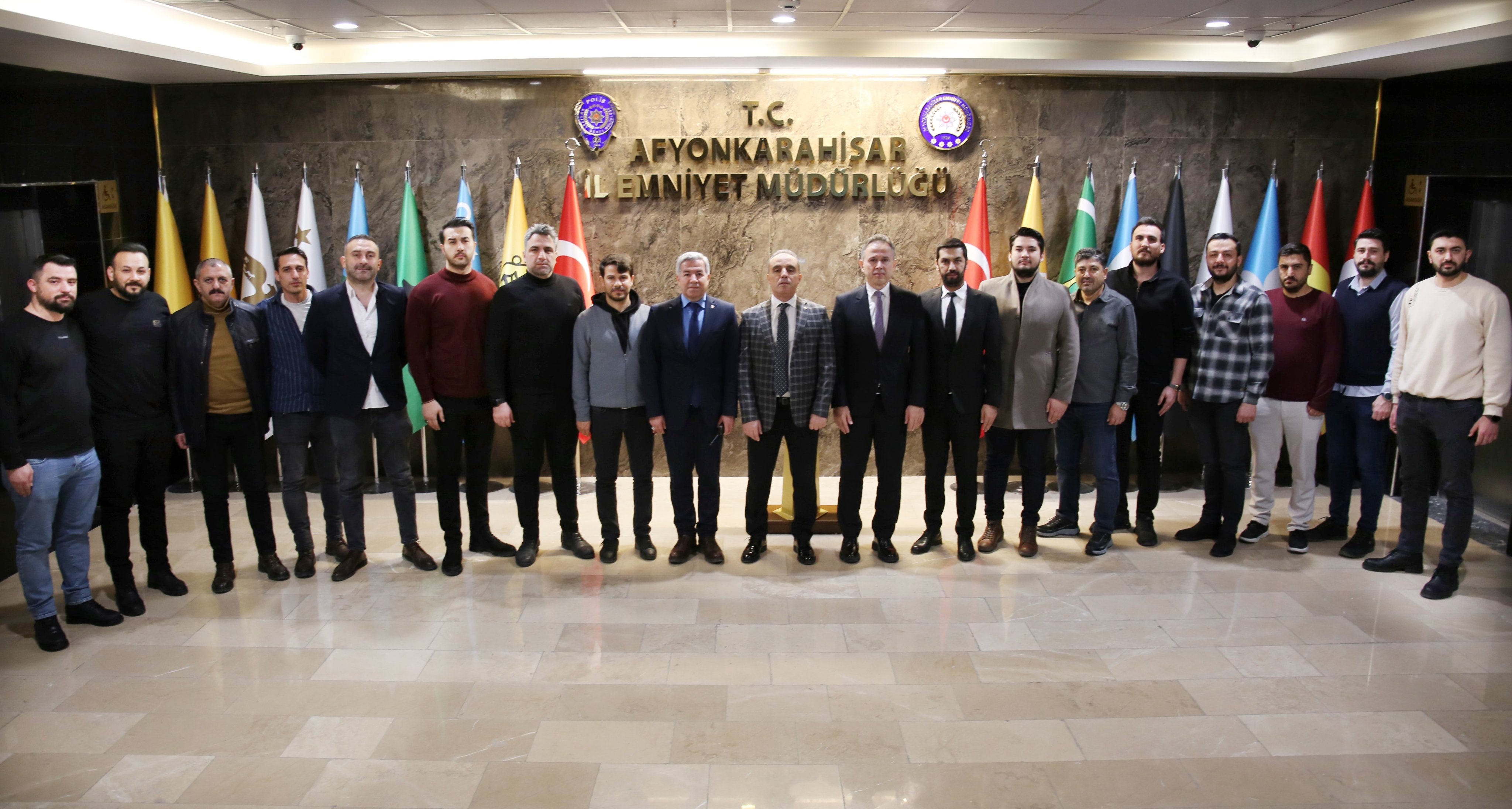 Emniyet Müdürü Erol’dan 1.467 Saatlik Sabra Tebrik