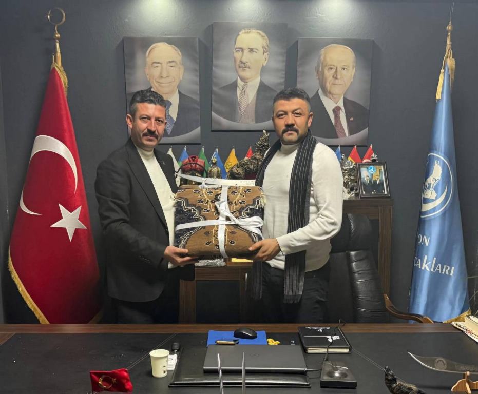 Süleyman Nur’dan Afyonkarahisar Ülkü Ocakları’na Ziyaret