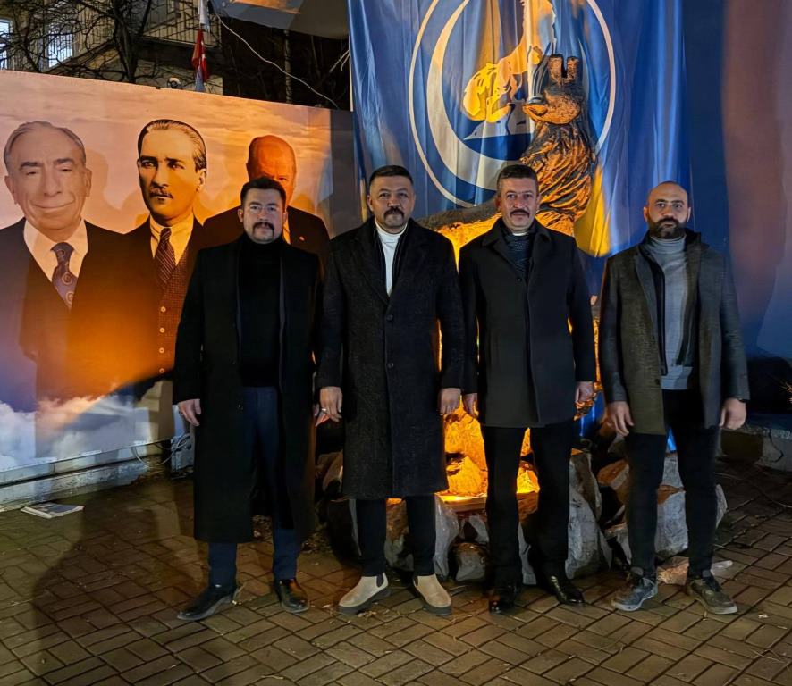 Süleyman Nur’dan Afyonkarahisar Ülkü Ocakları’na Ziyaret